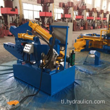 Integrated metal scraps alligator type cutting machine.